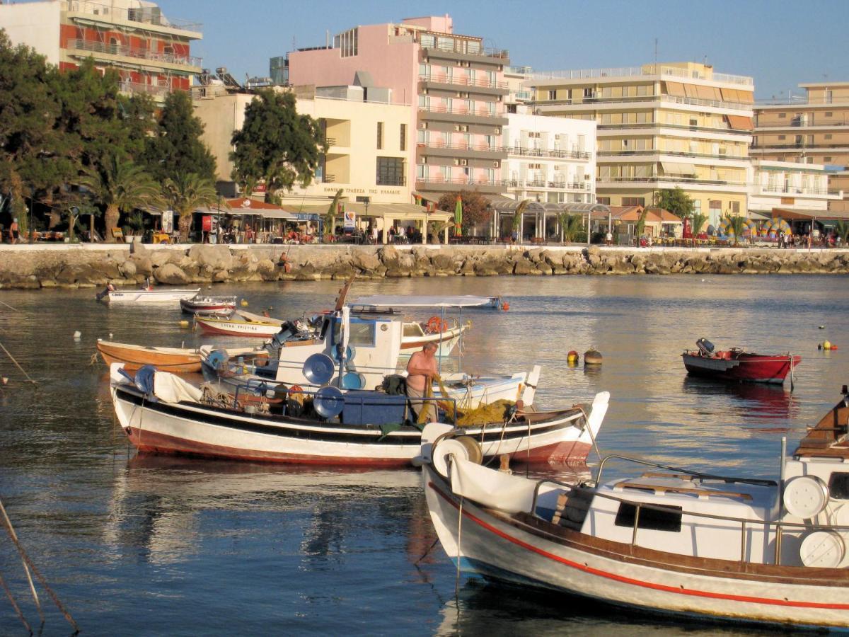 Park Hotel Loutraki Bagian luar foto