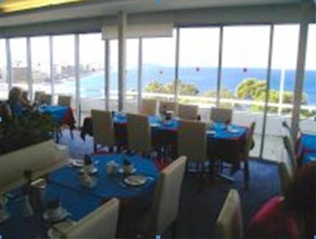 Park Hotel Loutraki Bagian luar foto