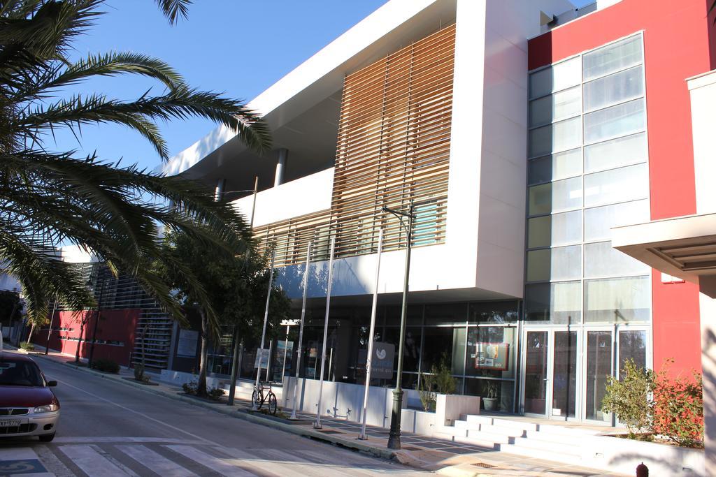 Park Hotel Loutraki Bagian luar foto