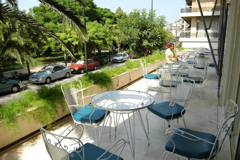 Park Hotel Loutraki Bagian luar foto